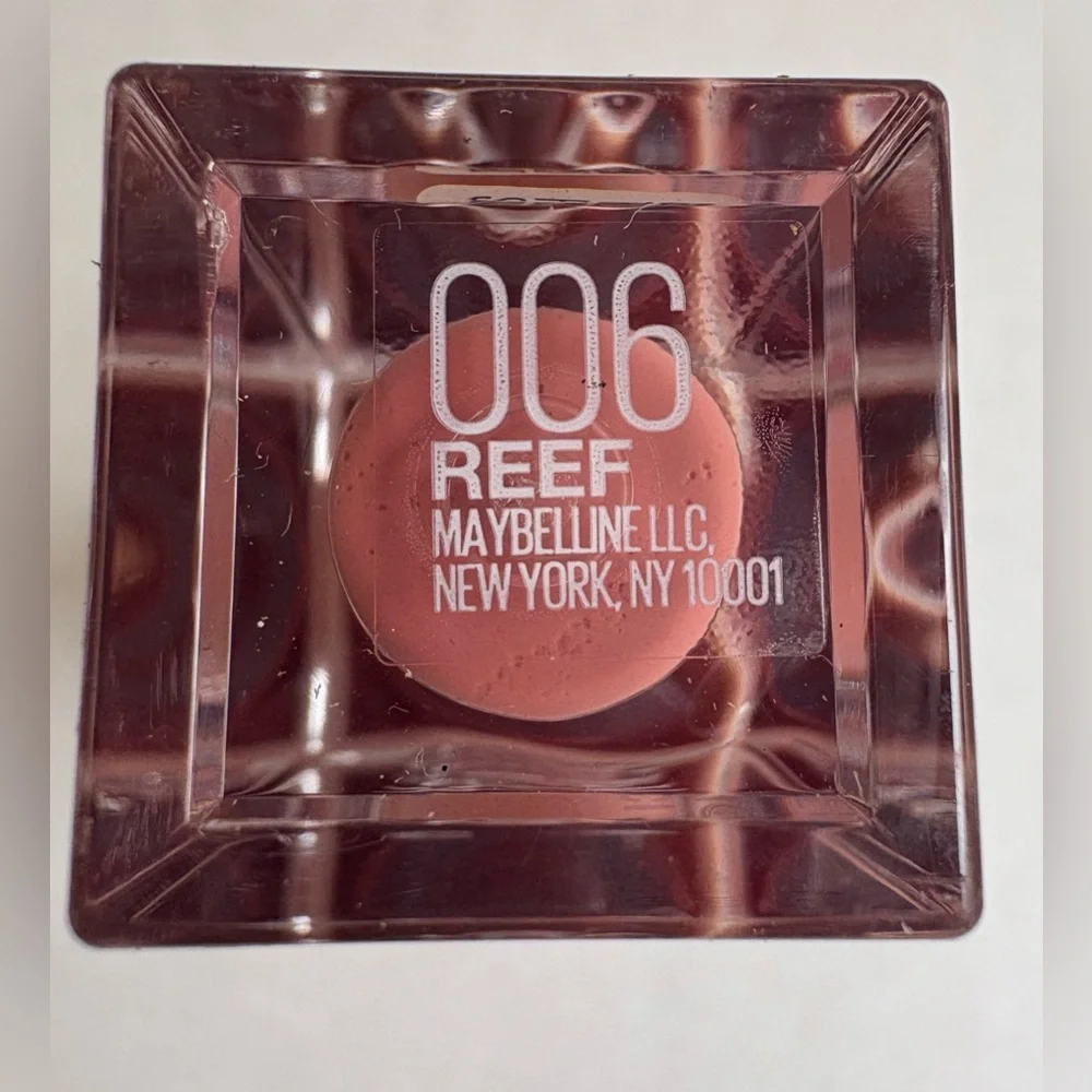 Reef 006 Maybelline Lifter Gloss Hydrating Lip Gloss Hyaluronic Acid High Shine